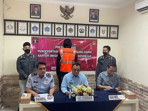 Visa Investor tapi Jadi Fotografer, Bule Rusia Ditangkap Imigrasi