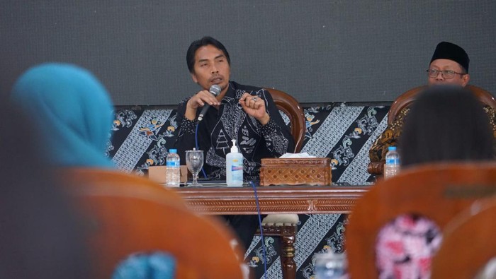 Bupati Madiun Ahmad Dawami