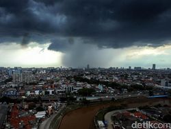 Peringatan Dini Cuaca BMKG: Makassar-Maros Dilanda Hujan Sedang-Lebat hingga Pukul 18.00 Wita