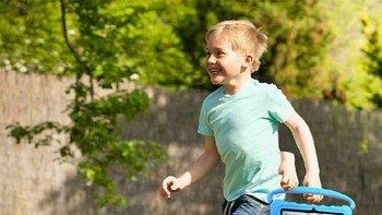 Ada penampakan tangan.... Foto: Reddit via Boredpanda