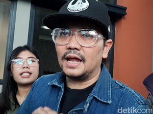 Indra Bekti Bohong ke Istri soal Asuransi, Salah Satu Pemicu Perpisahan