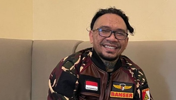 Jonathan Latumahina