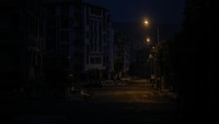 Kondisi Turki setelah dihantam gempa pun menjadi kelam apalagi saat malam hari.  
