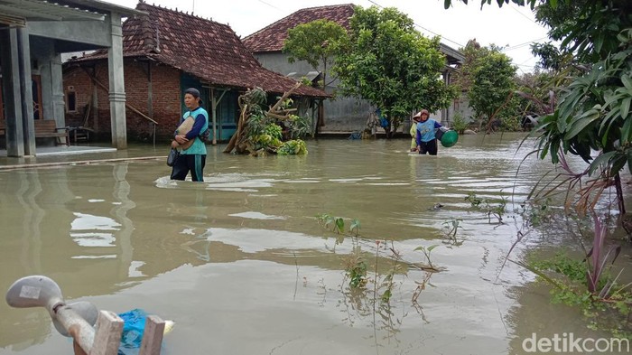 Kondisi banjir di Desa Banjarsari, Kecamatan Gabus, Pati, Selasa (28/2/2023).
