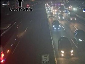 Hampir Jam 11 Malam, Lalin di Kuningan Jaksel Arah Mampang Masih Macet