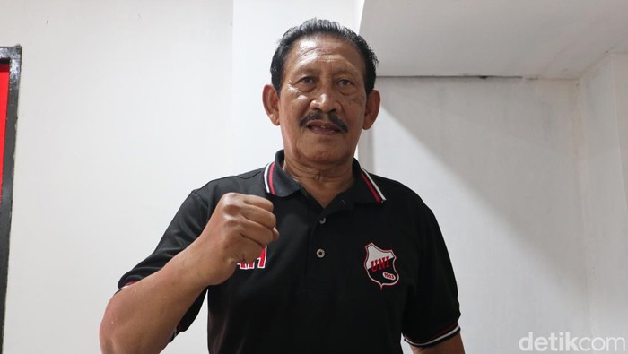 Legenda Persib Bandung Adeng Hudaya.