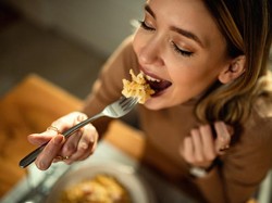 Arti Dinner dan 6 Isilah Waktu Makan dalam Bahasa Inggris Arti Dinner dan 6 Isilah Waktu Makan dalam Bahasa Inggris