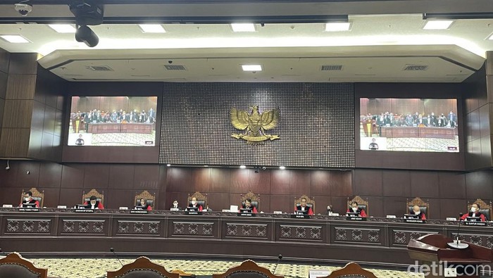 MK menolak gugatan uji formil Undang-Undang Nomor 1 Tahun 2023 tentang Kitab Undang-Undang Hukum Pidana (KUHP). (Silvia Ng/detikcom)