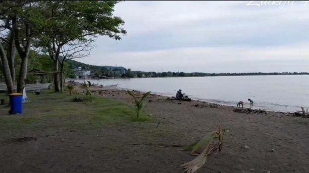 Pantai Lumpue