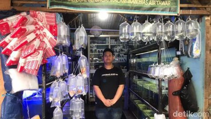 Pasar Ikan Muara di Kota Bandung.