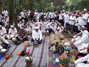 Menjaga Adat Sunda Wiwitan di Brebes, Warga Jalawastu Gelar Ritual Ngasa