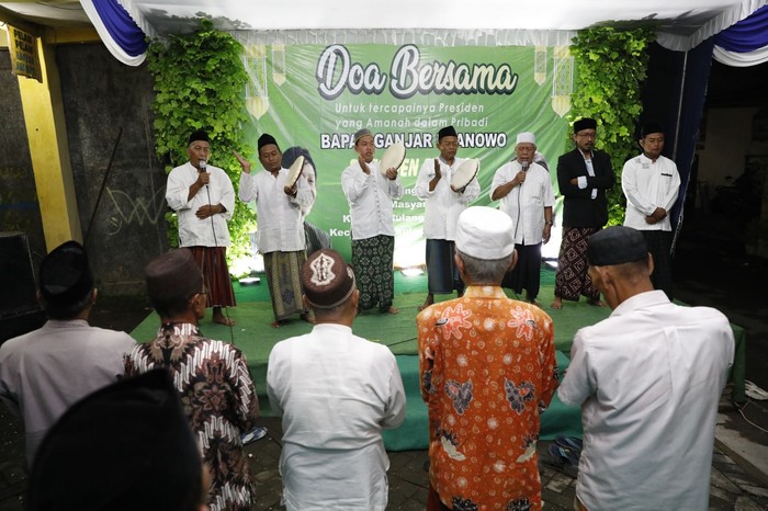 Sambut Ramadhan, Relawan Ganjar Gelar Doa Bersama di Mojokerto