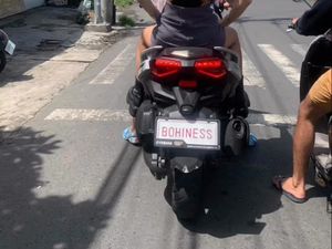 Bule di Bali Sewa Motor Berpelat Nama Orang, Polisi: Belum Temukan Pelanggar