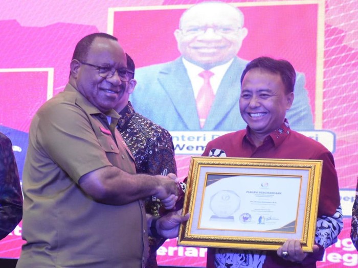 Sekda Sumedang Herman Suherman