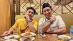 Syakir Daulay Saat Seru-seruan Jadi Tukang Bubur hingga Penjual Warkop