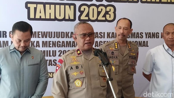 Wakapolda Jateng Brigjen Abiyoso Seno Aji usai membuka Rakor Gelar Operasional Polda Jateng Tahun 2023 di Hotel Atria Magelang, Selasa (28/2/2023).