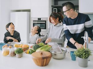 4 Kebiasaan Orang Tua yang Mendidik Anaknya dengan Sukses, Sudah Dilakukan?