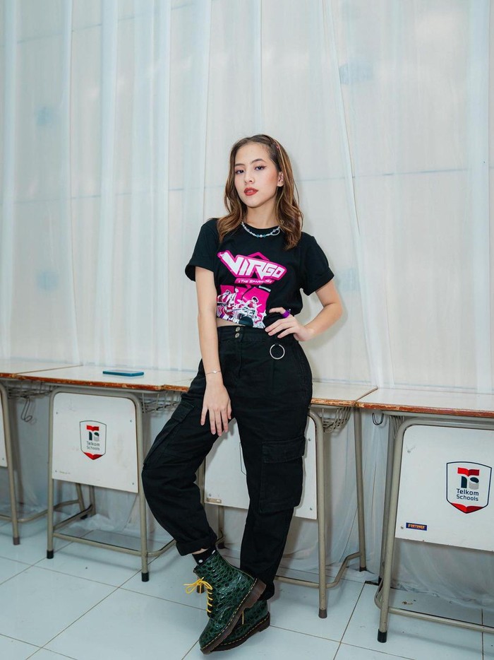 adhisty zara adhisty zara