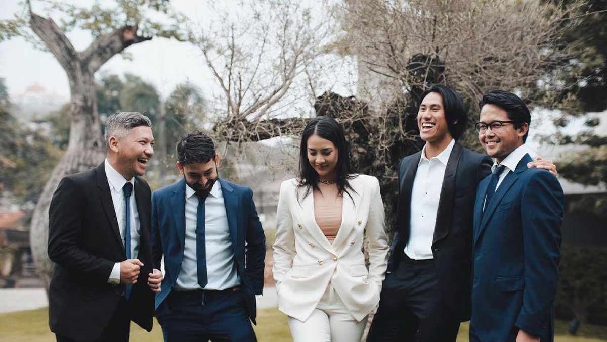 Yulduzli porno video