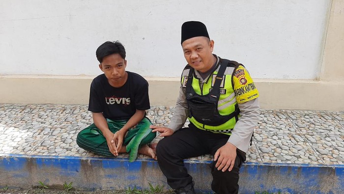 Bripka Ilmansyah, Bhabinkamtibmas Polsek Mestong, Muaro Jambi.