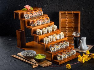 Buka Usaha Franchise Sushi, Omzetnya Bisa Tembus Puluhan Juta Nih!