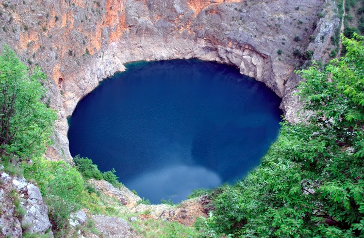 Crveno Jezero Red Lake Crveno Jezero Red Lake
