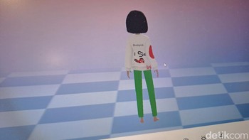 Begini hasilnya ketika bajunya berhasil dipakai karakter kami. Kendati demikian, baju ini masih gratis karena belum ada virtual currency yang bisa dipakai untuk jual beli item. (Foto: Aisyah Kamaliah/detikcom)