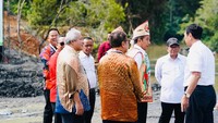PLTA ini akan terintegrasi dengan Kalimantan Industrial Park Indonesia (KIPI). Jokowi menuturkan bahwa integrasi dari kawasan Sungai Mentarang menuju kawasan KIPI di Kabupaten Bulungan bukan merupakan suatu pekerjaan yang mudah. Selain itu, proyek tersebut juga membutuhkan anggaran yang tidak kecil, yaitu sekitar Rp 40 triliun.