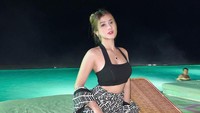 Meski begitu, Ghea Youbi lebih menyerahkan masa depannya kepada Tuhan terkait hubungan asmara. (Foto: dok Instagram)