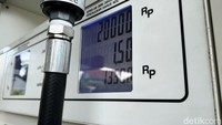 Dikutip dari laman resmi Pertamina, Selasa (28/2/2023), harga Pertamax di DKI Jakarta, Banten, Jawa Barat, Jawa Tengah, Yogyakarta, Jawa Timur naik menjadi Rp 13.300/liter.