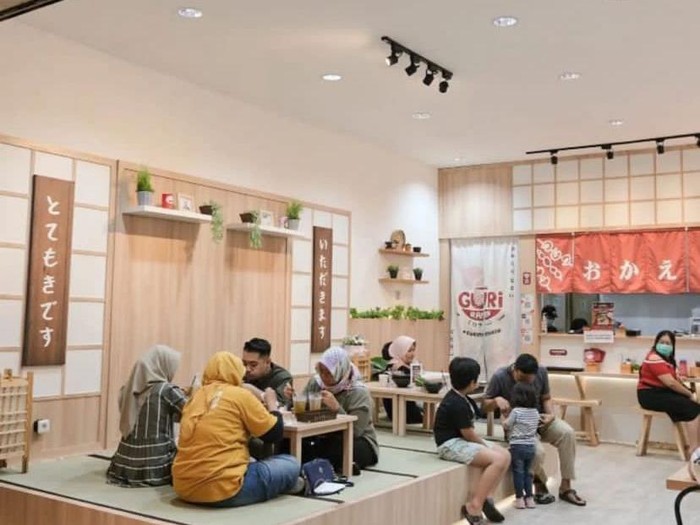 Kedai Ramen Halal di Surabaya yang Cocok untuk Musim Hujan