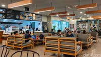 Lokasi tutup permanen tersebut tersebar di berbagai kota dan pulau, seperti di Gresik, Bogor, Mojokerto, Makassar, Purwokerto, Seturan, Gejayan, Buah Batu, Kopo, Cinere, Cimindi, Cirebon, Lampung, Jambi, Semarang, Banjarmasin, Pekanbaru, Tegal, Jatinangor, dan Sumenep.  