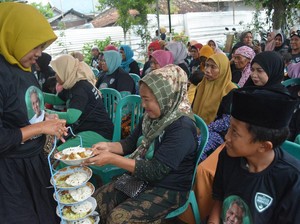 Kowarteg Beri Bantuan untuk Emak-emak Prasejahtera di Jatim