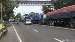 Potret Jalur Pantura Rembang Macet Parah