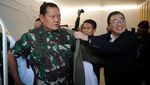 Momen Panglima Tinjau Industri Tekstil Ramah Lingkungan