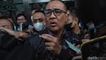 Rafael Alun Keluar dari KPK Usai Diperiksa 8,5 Jam soal Harta Rp 56 M