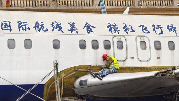 Li Liang kemudian melakukan akusisi di tahun 2015 dan akhirnya pesawat tersebut diterbangkan dari negara Indonesia menuju Cina.  