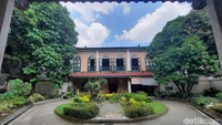 Rumah seluas 8000 meter persegi ini merupakan peninggalan saudagar asal Mexian, Guangdong, China bernama Tjong A Fie. Foto: Putu Intan/detikcom