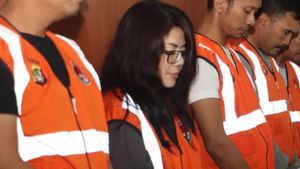 Geger Linda Ngaku Diajak Teddy ke Pabrik Sabu, Dibalas Argumen Hotman