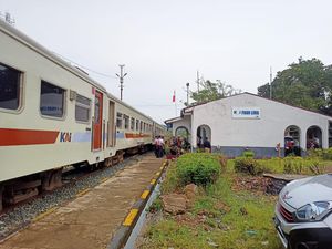 Setelah 44 Tahun, Stasiun Pauh Lima Padang Kini Layani Kereta Penumpang