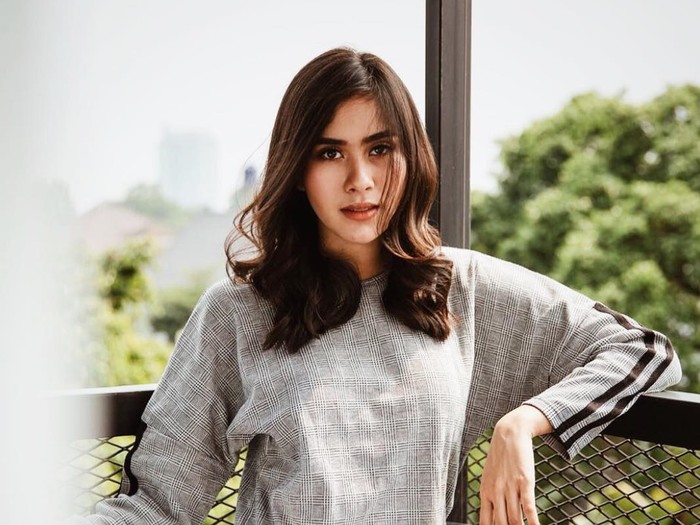 Syahnaz Sadiqah