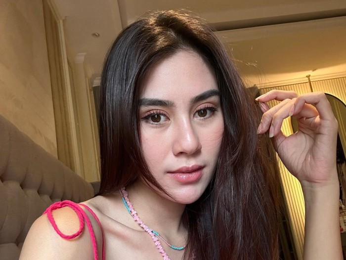 Syahnaz Sadiqah
