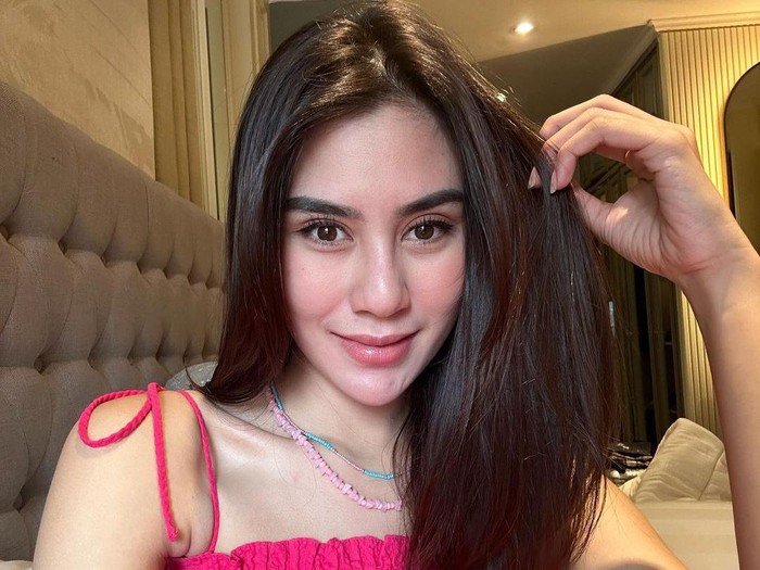 Syahnaz Sadiqah
