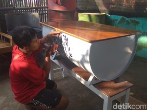 Cuan! Warga Blitar Ubah Tong Bekas Jadi Berkelas