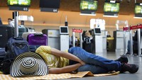 Viva dan Avianca tahun lalu meminta izin dari otoritas penerbangan Kolombia untuk menggabungkan perusahaan mereka, tetapi kesepakatan tersebut menghadapi kendala dari regulator pemerintah yang khawatir hal itu dapat membatasi persaingan di pasar penerbangan. AP/Fernando Vergara  