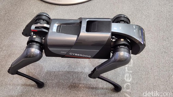 CyberDog: Awas, Ada Robot Anjing!