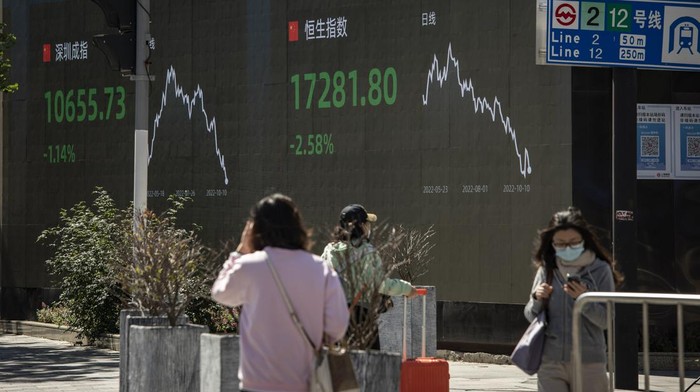 Pasar modal kian menjadi perhatian banyak orang sebagai tempat investasi yang kredibel dan menjanjikan. Berikut 10 Bursa Saham Terbesar Dunia