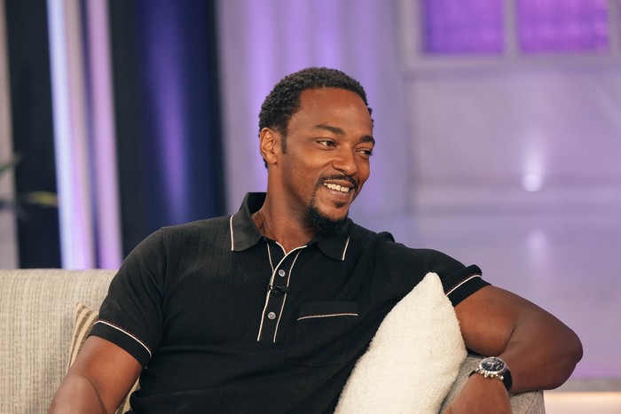 THE KELLY CLARKSON SHOW -- Episode J117 -- Pictured: Anthony Mackie -- (Photo by: Weiss Eubanks/NBCUniversal via Getty Images)