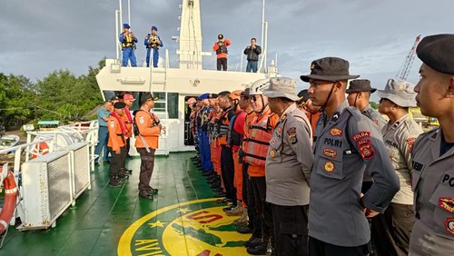 Basarnas Bali kembali mencari 10 ABK yang hilang dalam insiden tenggelamnya KM Linggar Petak 89. Sampai hari ketiga, pencarian belum berhasil.