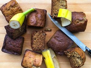 8 Kesalahan Membuat Bolu Pisang Bisa Dilihat dari Foto Ini
